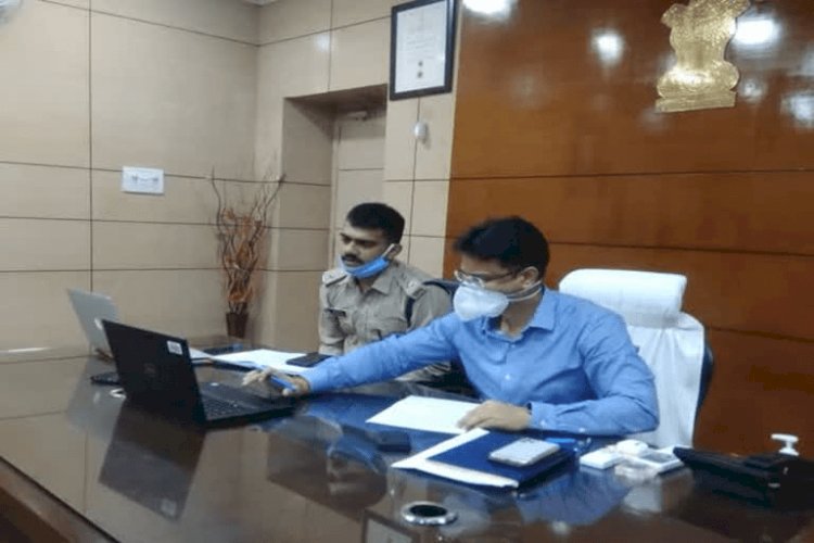 धनबादः DC-SSP ने पुलिस व प्रशासनिक अफसरों के साथ की ऑनलाइन बैठक, बकरीद को लेकर दिये दिशा- निर्देश