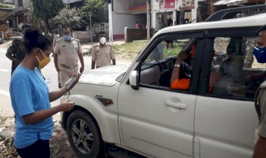 झारखंड: गिरिडीह प्रशासन ने उन्नाव एमपी साक्षी महाराज को किया क्वारंटाइन, एसडीएम ने पीछा कर पकड़ा