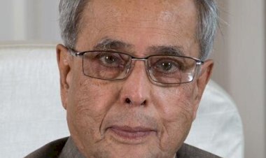 नई दिल्ली: भारत रत्न पूर्व राष्ट्रपति प्रणब मुखर्जी का निधन, देश भर में शोक