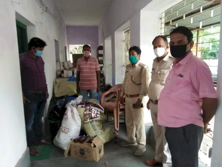 धनबाद: टुंडी में नकली अंग्रेजी शराब की मिनी फैक्ट्री का उद्भेदन