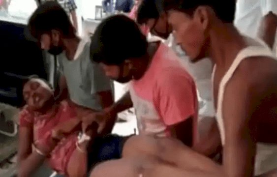 बिहार : सीतामढ़ी सोनबरसा बोर्डर पर नेपाली पुलिस की बर्बरता, युवक को पीटकर किया अधमरा, इलाके में टेंशन