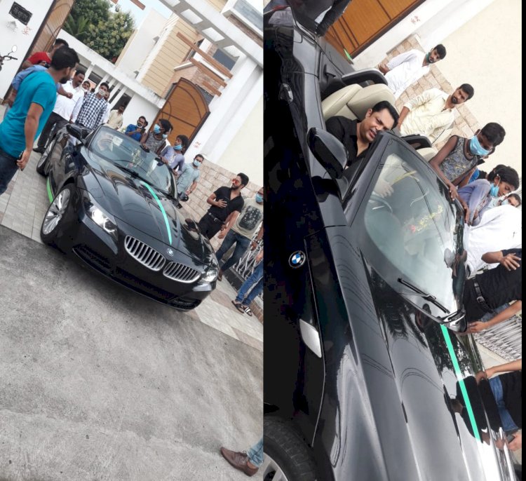 धनबाद: कांग्रेस लीडर रणविजय  सिंह ने अनोखे तरीके से मनाया अपना जन्म दिन, बेसहारा बच्चों को उपहार दिये, BMW कार में सैर कराया