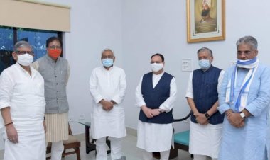 बिहार: बीजेपी प्रसिडेंट जेपी नड्डा पहुंचे सीएम आवास, एनडीए के सीनीयर लीडरों के बीच हुई सीट बंटवारे पर मंत्रणा