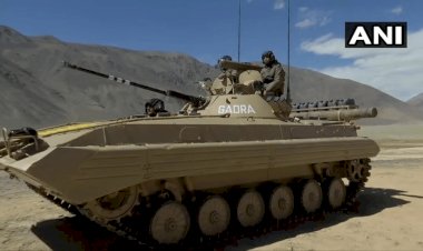 India-China tension: इंडिया ने LAC के पास तैनात किए T-90 और T-72 टैंक,, -40 डिग्री तापमान में भी दुश्मनों को देगा करारा जवाब