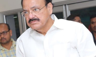 नई दिल्ली:उपराष्ट्रपति वेंकैया नायडू कोरोना पॉजिटिव, हेल्थ पूरी तरह ठीक, डॉक्टरों ने दी होम क्वारंटाइन में रहने की सलाह