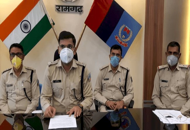 झारखंड: रामगढ़ में पीएलएफआइ उग्रवादी संगठन के तीन मेंबर अरेस्ट, जेल भेजा गया