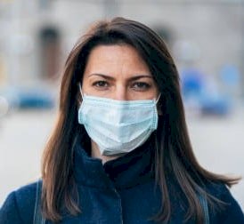मास्क पहनने से कम हो सकता है कोरोना का संक्रमण, इम्यून सिस्टम मजबूत करने में भी मिलेगी मदद