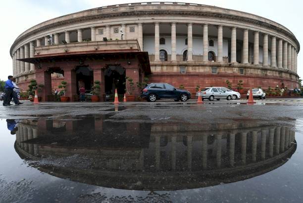 नई दिल्ली: संसद के मानसून सत्र से पहले मीनाक्षी लेखी सहित 17 एमपी पाये गये कोरोना संक्रमित