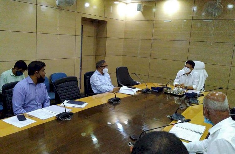 धनबाद: आठ लेन रोड निर्माण शुरू करने पर नहीं हो सका फैसला,जुडको एवं डूडा प्रतिनिधि नहीं पहुंचे