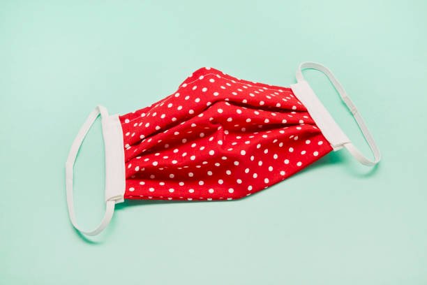 खांसी-छींक से निकलने वाले बड़े रोग कणों को रोकने में कारगर है घर में बने मास्क