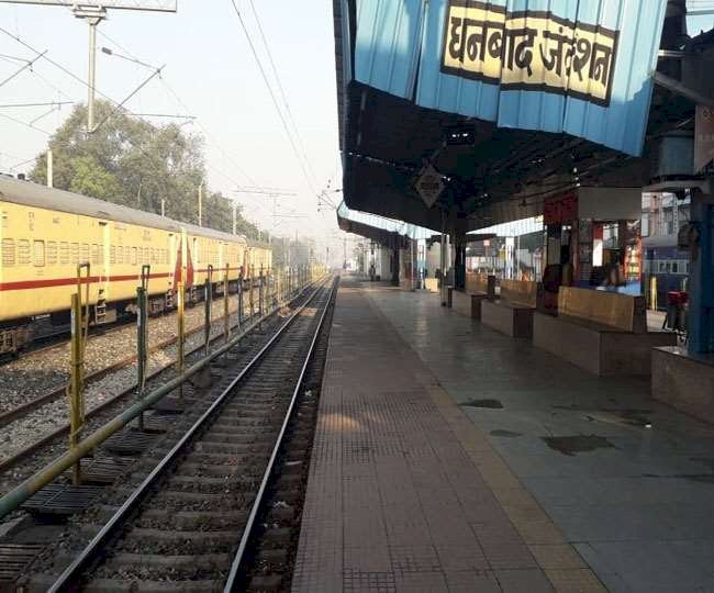 Dhanbad News:अलेप्पी और गंगा-दामोदर जल्द चलेंगी, BBMKUपीजी एग्जाम 33 सेंटर, आठ लेन रोड, संतोष सिंह एमपीएल, पहला कदम स्कूल