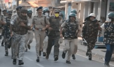 बिहार:  मुंगेर रचना पाटिल को डीएम व मानवजीत सिंह ढिल्लो को एसपी की कमान, डीआइजी के लीडरशीप में निकला फ्लैग मार्च