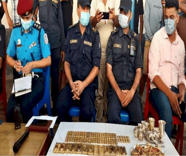 बिहार: नेपाल पुलिस ने रक्सौल से बीजेपी कैंडिडेट के भाई के घर से 22 किलो 576 ग्राम सोना बरामद किया