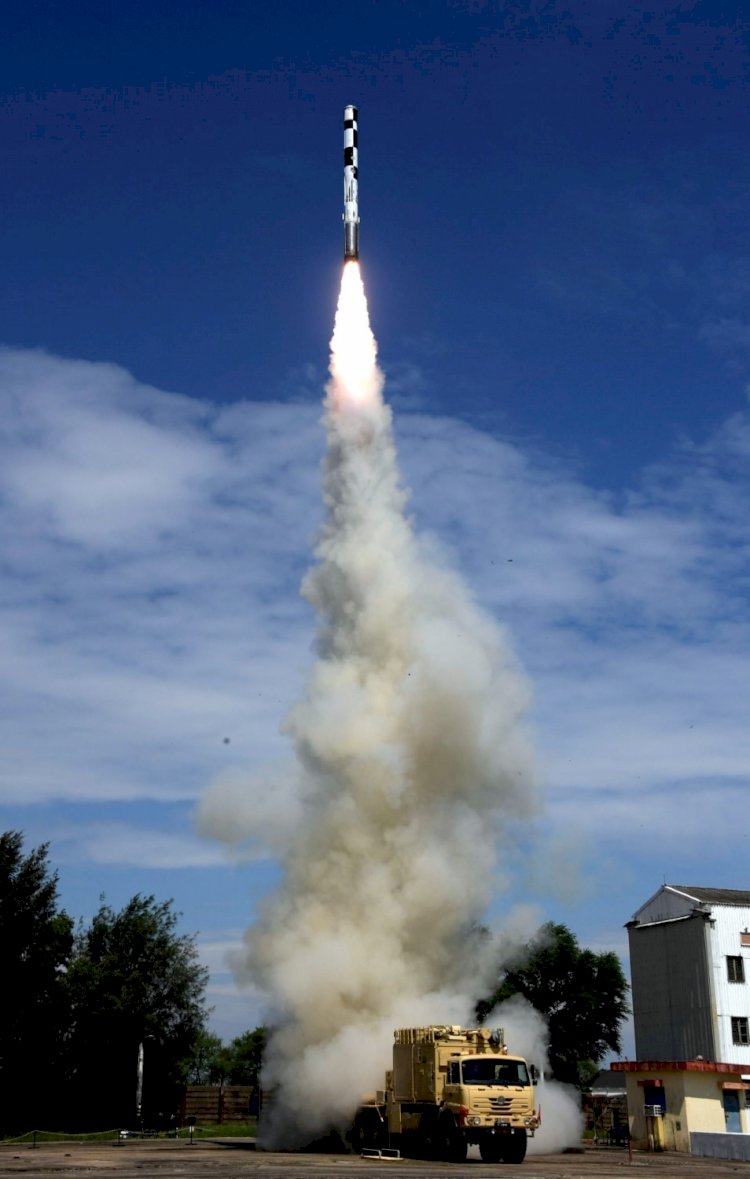 ब्रह्मोस सुपरसोनिक क्रूज मिसाइल का सफल परीक्षण, INS चेन्नई से अरब सागर में टारगेट को किया धवस्त