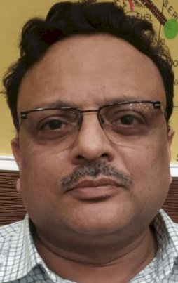 धनबाद: डीआरएम आशीष बंसल ने पदभार संभाला, कहा-पैसेंजर्स को बेहतर सुविधाएं मुहैया कराना प्राथमिकता