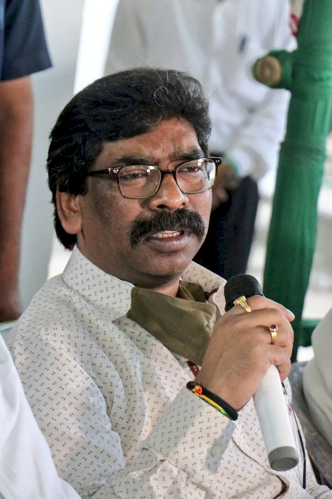 एसटी को 28, एससी को 12 और ओबीसी को 27 परसेंट रिजर्वेशन मिलेगा,अगले एक महीने में 10 हजार लड़कियों को नौकरी: सीएम हेमंत