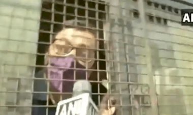 रिपब्लिक टीवी के एडिटर अर्नब गोस्वामी को बड़ा झटका, बॉम्बे हाई कोर्ट से बेल पिटीशन खारिज