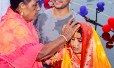 धनबाद: उदीयमान सूर्य को अर्घ्य देने के साथ छठ महापर्व संपन्न