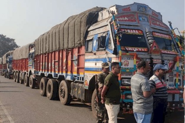 धनबाद: Illegal Coal Smuggling में बंगाल के तस्करों पर कसा शिकंजा, लाला व अल्लाह रखा समेत 20 के खिलाफ एफआइआर