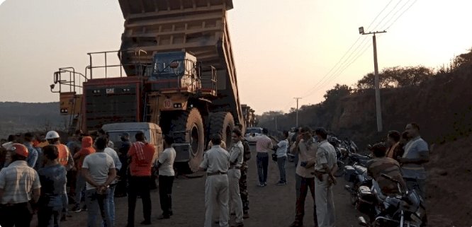 धनबाद: बीसीसीएल की एना आउटसोर्सिंग प्रोजेक्ट में बलेरो हॉलपैक से टकरायी, एक की मौत, चार जख्मी