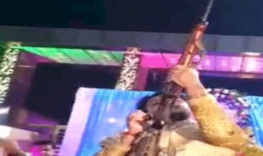 रांची: दूल्हे ने की ताबड़तोड़ हर्ष फायरिंग, वीडियो वायरल , FIR, पुलिस को सीसीटीवी फुटेज हाथ लगी