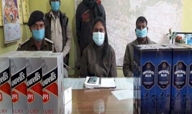धनबाद: पश्चिम बंगाल से बिहार में शराब तस्करी का पुलिस ने किया खुलासा, पिकअप वैन में लदी 1368 बोतलें शराब जब्त