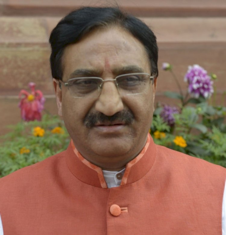 नई दिल्ली: सेंट्रल एजुकेशन मिनिस्टर रमेश पोखरियाल निशंक ने कहा- फरवरी तक कोई बोर्ड एग्जाम नहीं होंगी