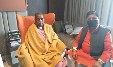 झारखंड के शिक्षा मंत्री जगरनाथ महतो के स्वास्थ्य में तेजी सुधार, रवींद्र पांडेय ने एमजीएम में की मुलाकात