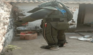 धनबाद: पुराना स्टेशन रेलवे क्वार्टर में मिला तीन जिंदा बम, निरोधक दस्ते ने किया निष्क्रिय 