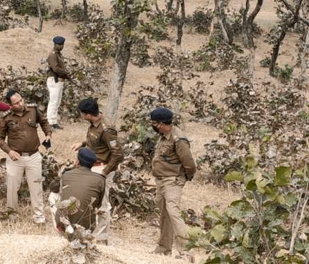 रांची: युवती की मर्डर मामले में छह दिन में कदम नहीं पहुंची पुलिस, जानकारी देने पर मिलेंगे पांच लाख रुपये इनाम