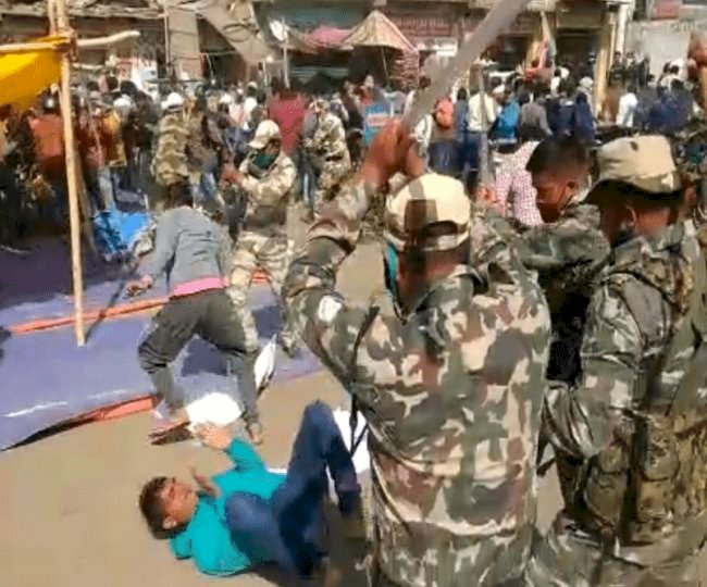 झारखंड: रांची में संविदा कर्मियों पर पुलिस ने किया लाठी चार्ज, जा रहे थे सीएम हाउस