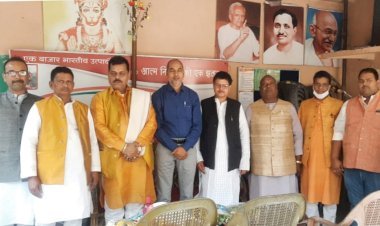 जमशेदपुर: खादी ग्रामोद्योग आयोग भारत सरकार द्वारा पूर्वोत्तर भारत के सदस्य का बिहार खादी ग्रामोद्योग संघ ने किया स्वागत