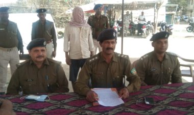 दुमका: मुर्गा काटने के विवाद में साढ़ू के बेटों ने की थी बाबूजी किस्कू की मर्डर, पुलिस ने 24 घंटे में किया खुलासा