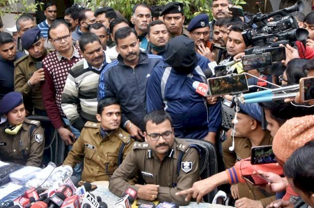 बिहार: रुपेश के परिजनों ने की सीएम नीतीश से मुलाकात, CBI जांच की मांग, आरोपी ऋतुराज की पत्नी का पुलिस पर आरोप
