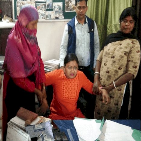 झारखंड: एसीबी ने खुंटी महिला थाना प्रभारी को 15 हजार रुपये घूस लेते दबोचा