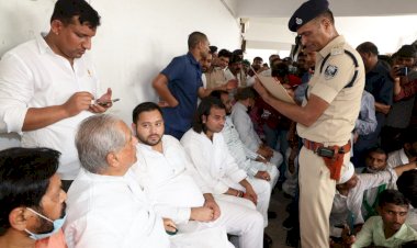 बिहार: तेजस्वी व तेजप्रताप समेत 3000 पर FIR, आरजेडी कार्यकर्ताओं के पथराव में डीएसपी, मजिस्ट्रेट भी जख्मी