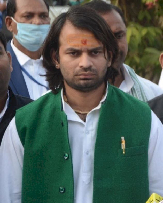 तेजप्रताप का ट्वीट- मुझे नासमझ समझने वाले हो जाएं सतर्क, ऐसे चेहरों को जल्द बेनकाब करूंगा