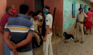 DGMS के डिप्टी डायरेक्टर अरविंद कुमार के लखीसराय में पैतृक घर पर सीबीआइ रेड, घूस के 35 लाख के साथ भाई अरेस्ट