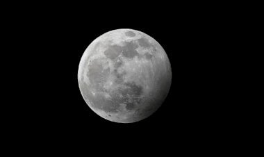 साल 2021 का पहला Chandra Grahan बुधवार को, सूतककाल नहीं माना जायेगा