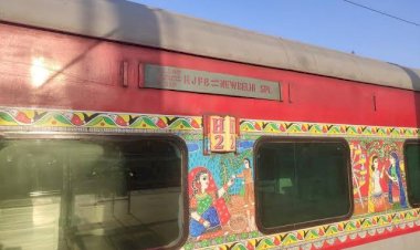 बिहार: बनाही स्टेशन के पास रेलवे ट्रैक पर खाट लगाकर सो गया, राजधानी एक्सप्रेस रुकी, नई दिल्ली-हावड़ा मेन लाइन की घटना