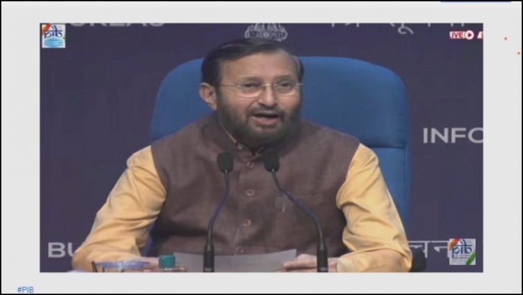 इंडिया में ही होगा इलेक्ट्रिक वाहन 'बैटरी स्टोरेज' का प्रोडेक्शन: प्रकाश जावड़ेकर, सेंट्रल कैबिनेट की मीटिंग में कई अहम फैसले