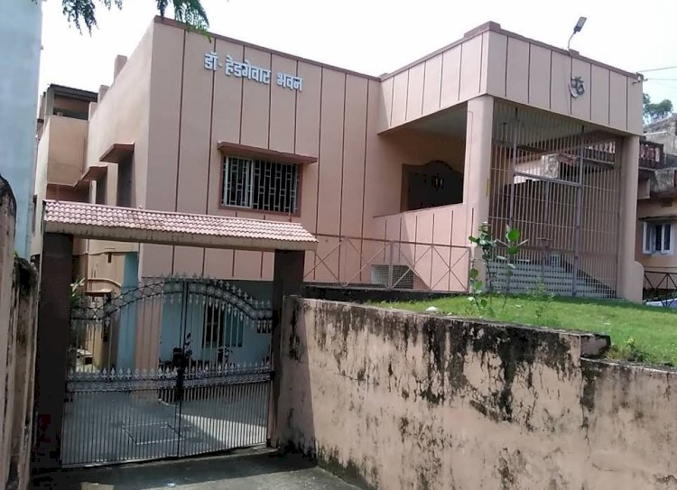 धनबाद: राष्ट्रीय स्वयंसेवक संघ के कार्यकर्ताओं ने कोरोना से मृत व्यक्ति का किया अंतिम संस्कार