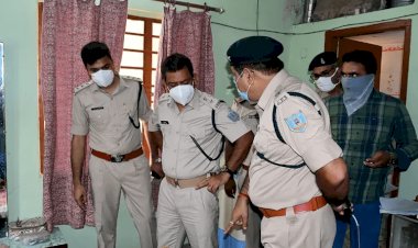 बोकारो: चास में बुजुर्ग  दंपत्ति ने  किया सुसाइड, वाइफ की मौत, हसबैंड हॉस्पीटल में एडमिट