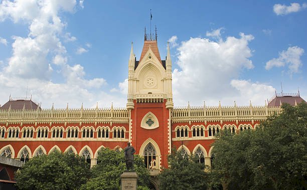 पश्चिम बंगाल: चुनाव के बाद हिंसा पर कलकत्ता हाई कोर्ट सख्त, सभी पीड़ितों के केस दर्ज करने का आदेश