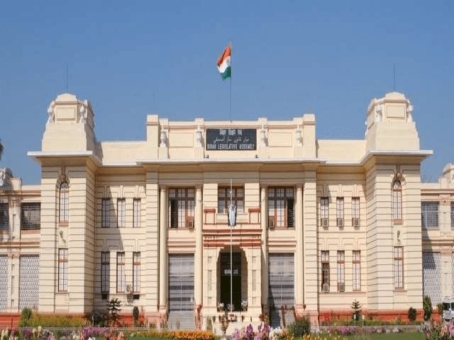 बिहार विधान परिषद की 19 सीटें हुई खाली, नगर निकाय व पंचायत कोटे से एमएलसी का कार्यकाल समाप्त