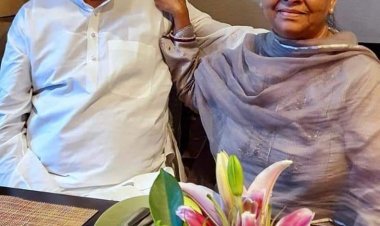 नाती के बर्थ-डे पर दिल्ली में रोमांटिक अंदाज में दिखे लालू-राबड़ी, मीसा भारती के घर दिखा हंसता चेहरा