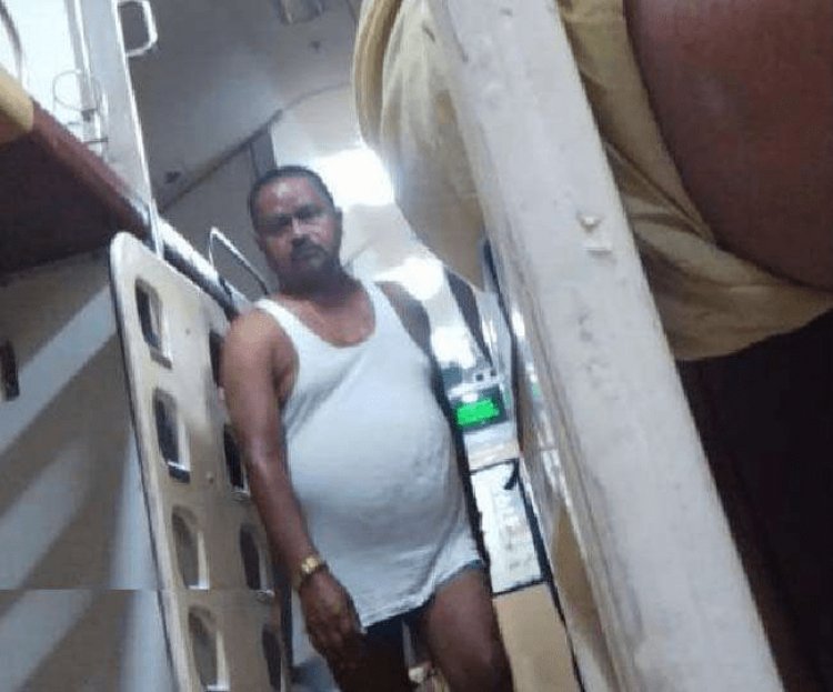 बिहार: तेजस राजधानी एक्सप्रेस में अंडरवियर पहनकर घूमने वाले JDU MLA गोपाल मंडल के खिलाफ आरा जीआरपी में FIR