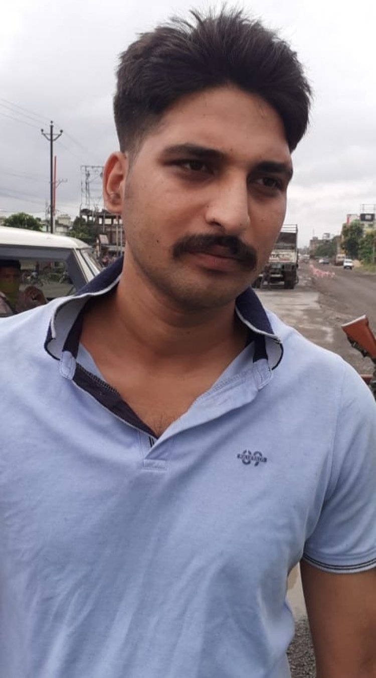 जमशेदपुर: एसीबी ने MGM पुलिस स्टेशन के SI मोहन कुमार 10 हजार घूस लेते किया अरेस्ट