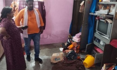 धनबाद: दुर्गा पूजा की छुट्टी में घूमने गये थे कोलकाता, घर से 18 लाख की संपत्ति चोरी