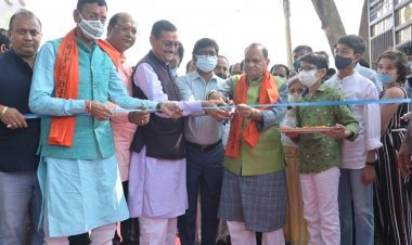 रांची: CM हेमन्त सोरेन ने नवनिर्मित वेजिटेबल मार्केट एवं हरमू कॉलोनी स्थित सरदार पटेल पार्क का किया लोकार्पण